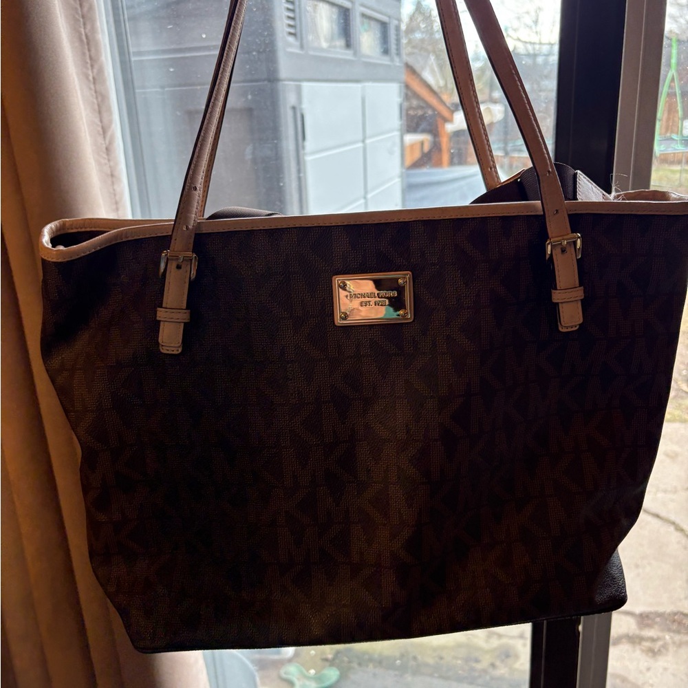 Michael Kors Black Shoulder Bag with Tan Straps and Gold Logo